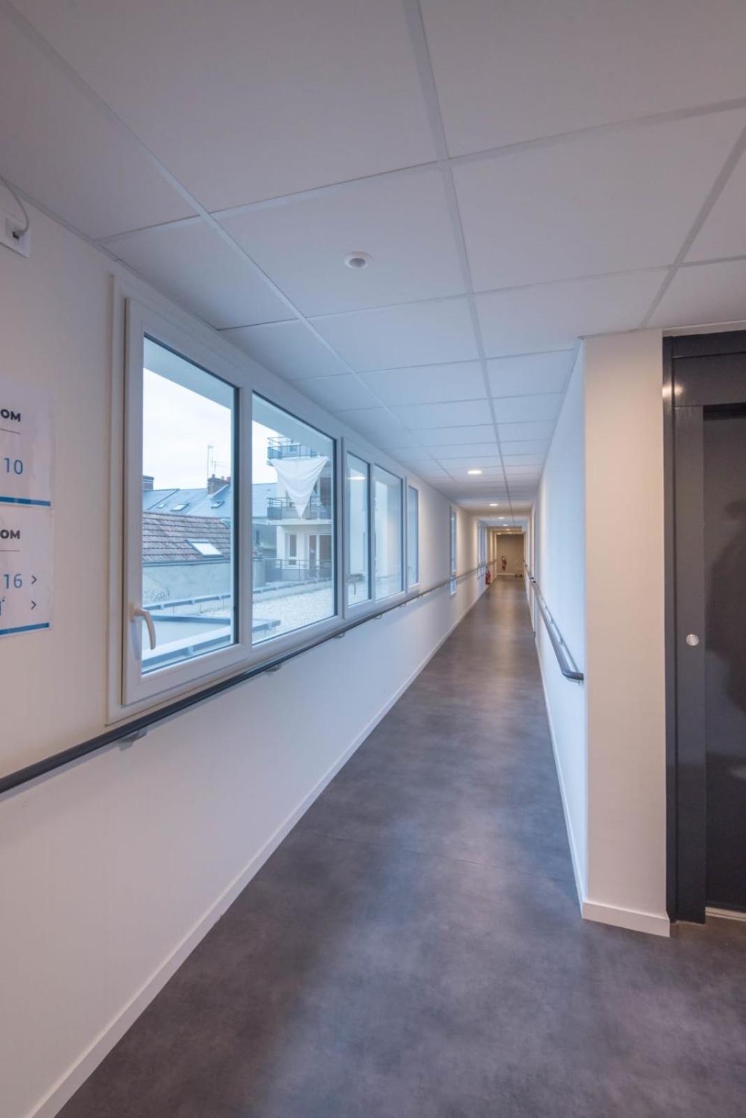 THEO - Appartement proche gare,WIFI,arrivée 24 24 Le Mans Extérieur photo
