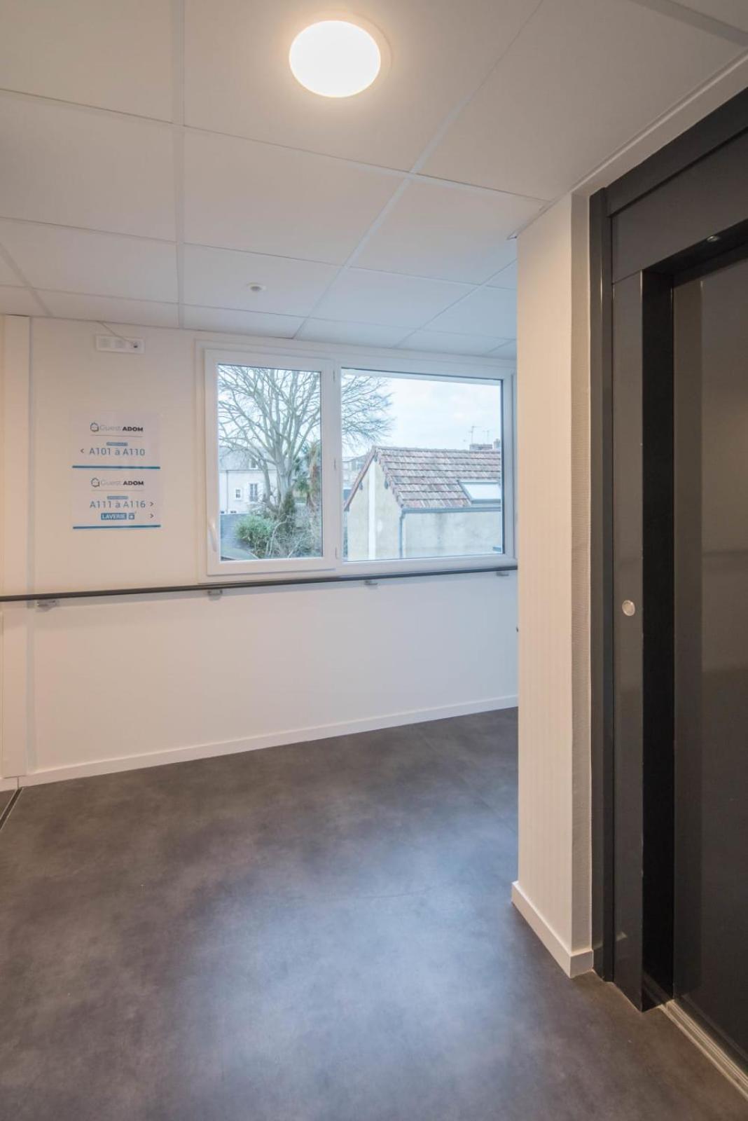 THEO - Appartement proche gare,WIFI,arrivée 24 24 Le Mans Extérieur photo