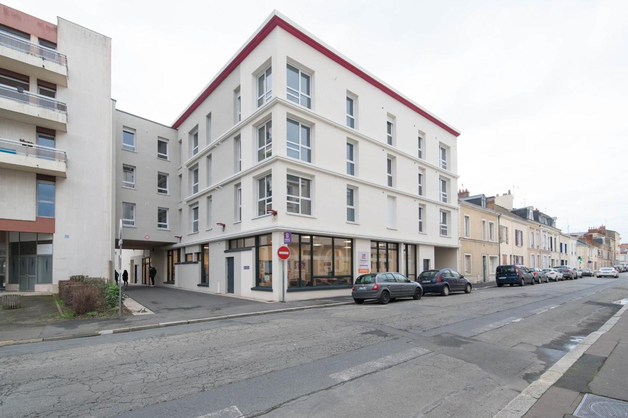 THEO - Appartement proche gare,WIFI,arrivée 24 24 Le Mans Extérieur photo
